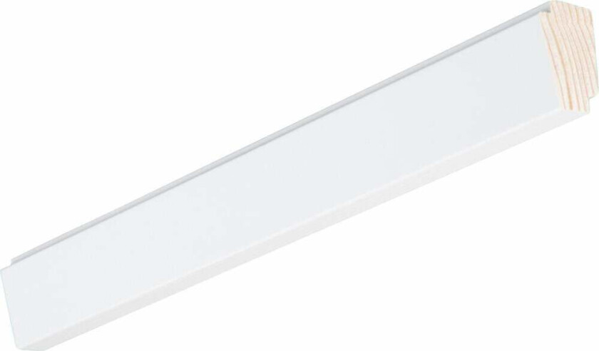 21x45x4400 Taklist Taklist i malt furu som skjuler overgangen mellom tak og vegg.