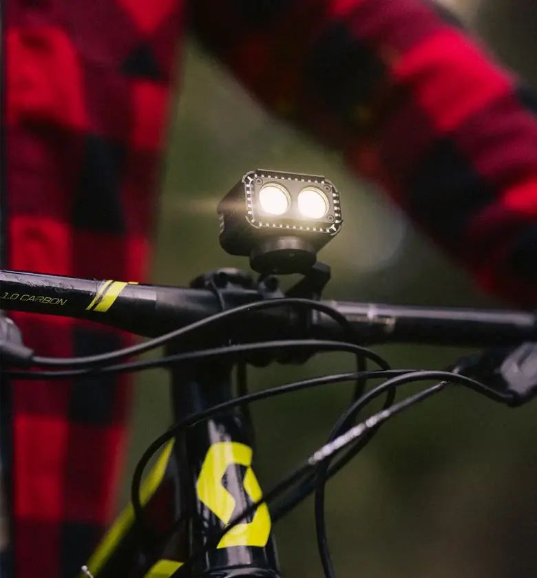 B6r Ultimate Sykkellykt/Hodelykt 4200 lumen (Batteri: 72Wh)