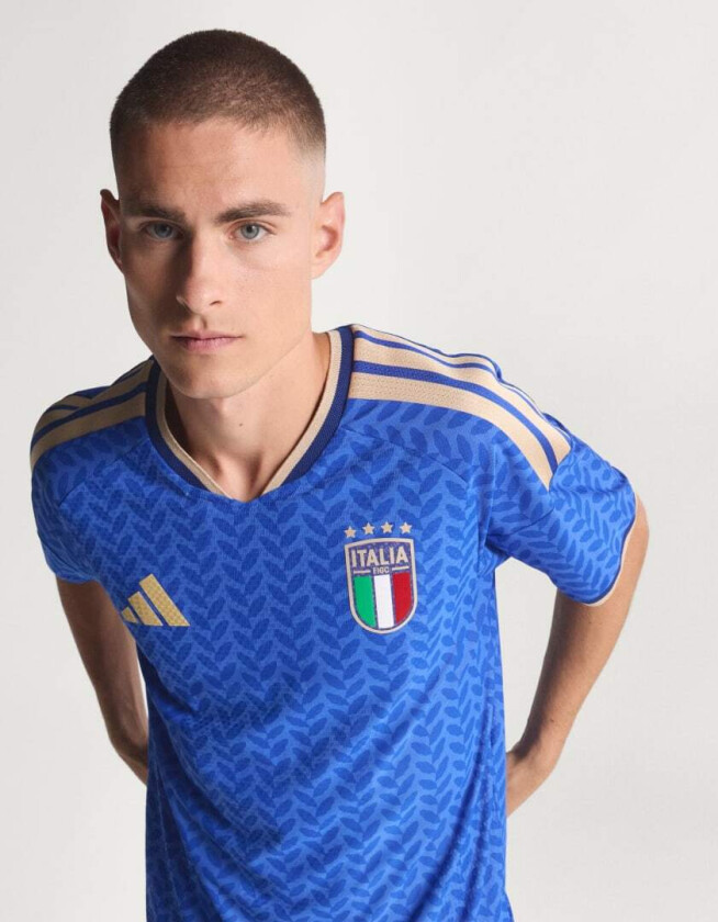 Bilde av Italia Hjemmedrakt 2026/27 Authentic - adidas, størrelse Large