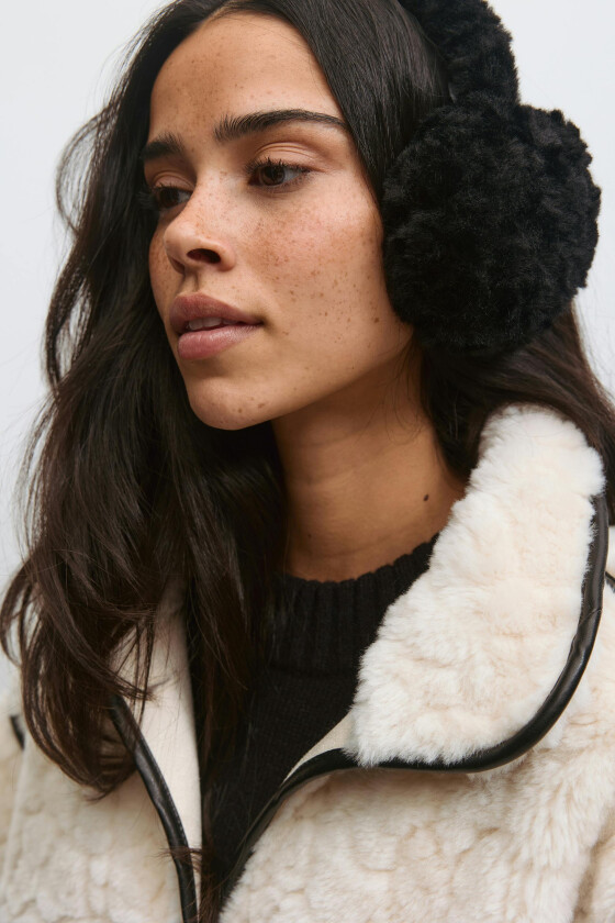 Bilde av - Teddy ear muffs - Luer - Svart - ONESIZE - Dame