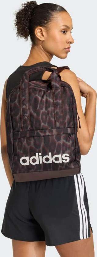 ADIDAS LINEAR ESSENTIALS GRAPHIC RYGGSEKK