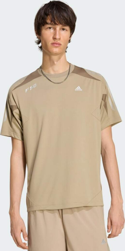 F50 TEE SHORT SLEEVE T-SKJORTE