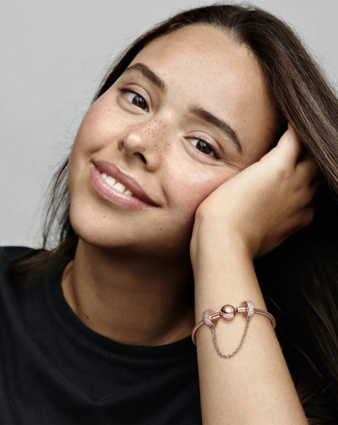 Bilde av 14K Rose Gold-Plated Safety Chain With Clear Cubic Zirconia And Silicone Grip - Pink - ONE SIZE