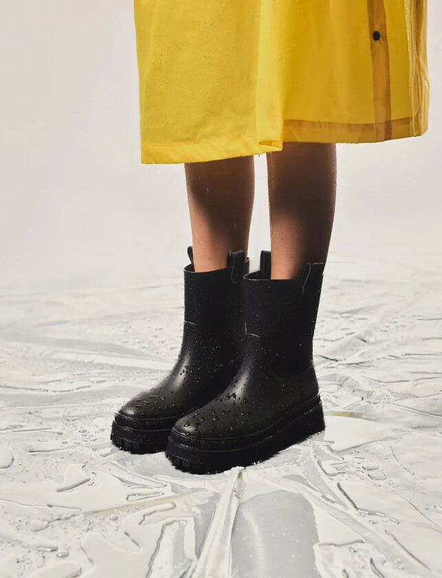 Kaiah Black - Black - 37