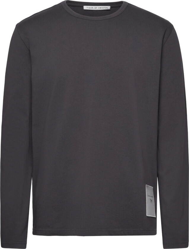 Jake Boxy Longsleeved T-shirt