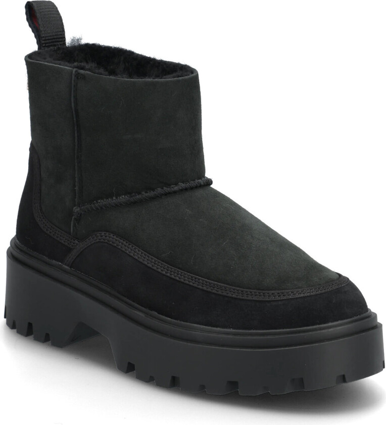 Real Shearling Pullon Snowboot - Black - 36