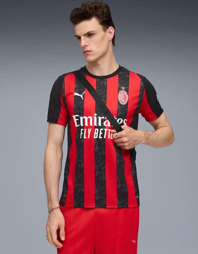 Milan Hjemmedrakt 2025/26 - PUMA, størrelse Large