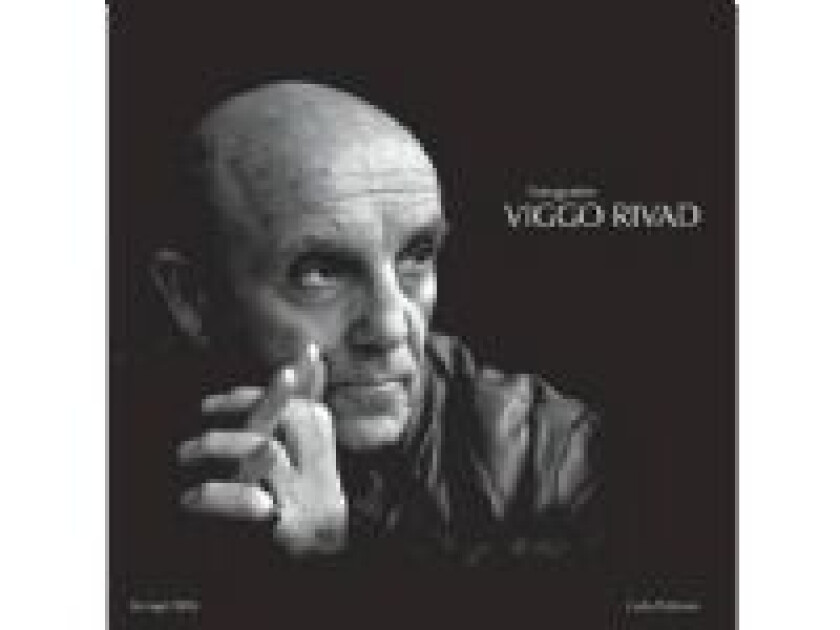 Fotografen Viggo Rivad Carlo Pedersen Språk: Dansk