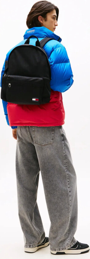 Tjm Ess Daily Dome Backpack - Black - ONE SIZE