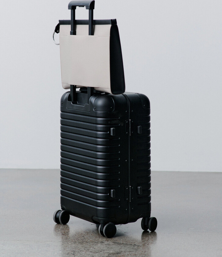 Sls X Day Et 20" Suitcase - Black - 55