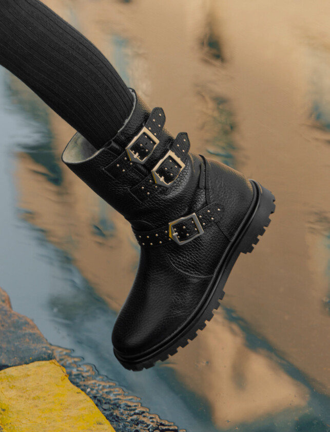 Boots - Flat - With Zipper - Black - 33