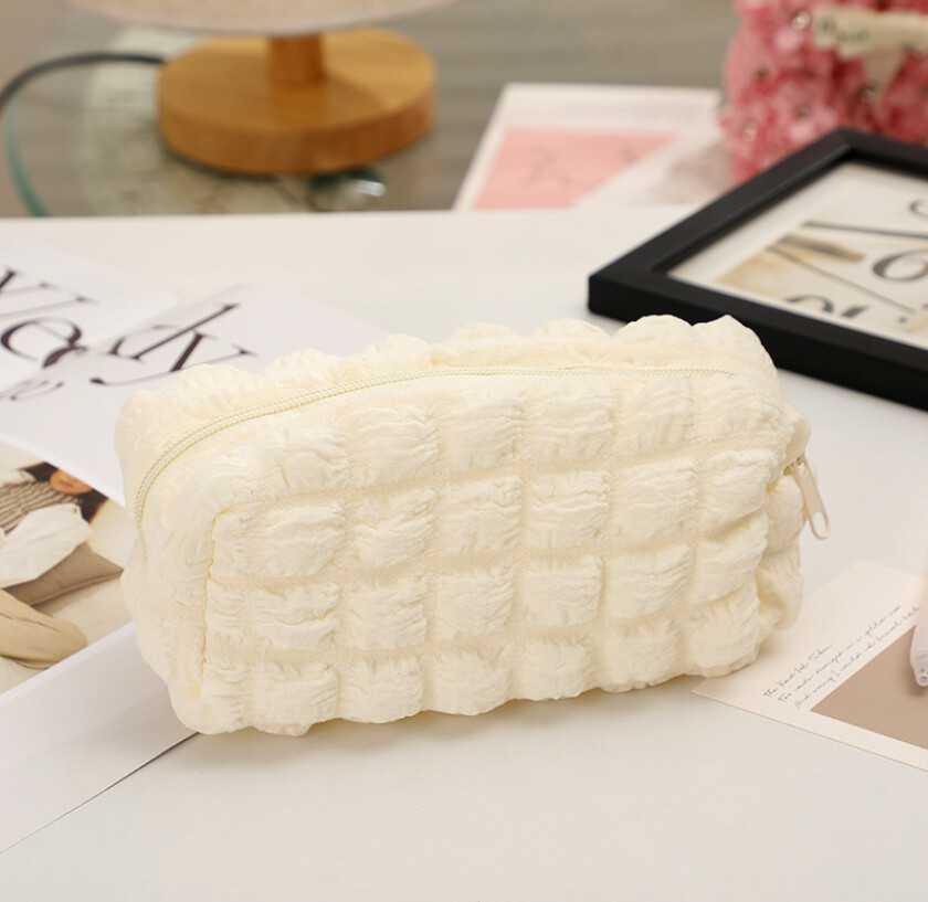 Cream Puff Penal Beige