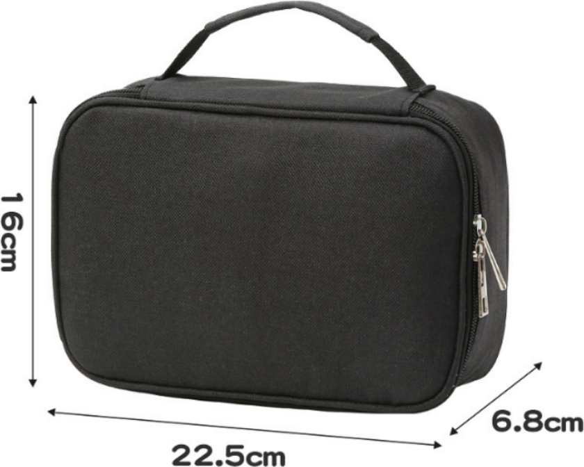 Romslig og stilig penal Black