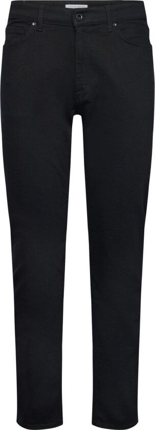 Des Slim-Straight Jeans