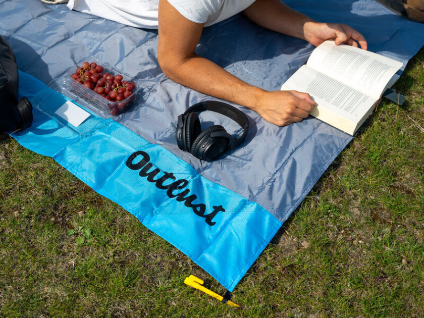 Bilde av Piknikpledd i lommeformat - Outlust