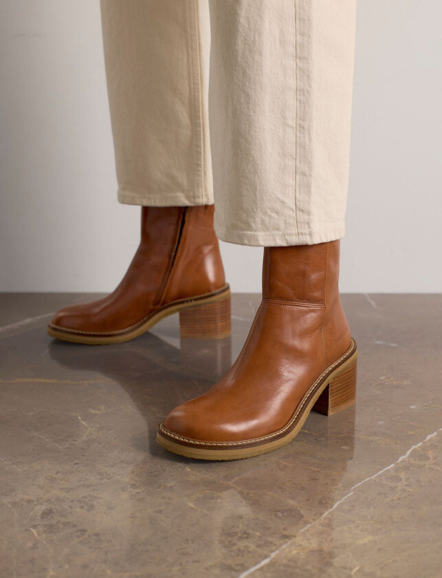 Bootie - Block Heel - With Zippe - Brown - 37