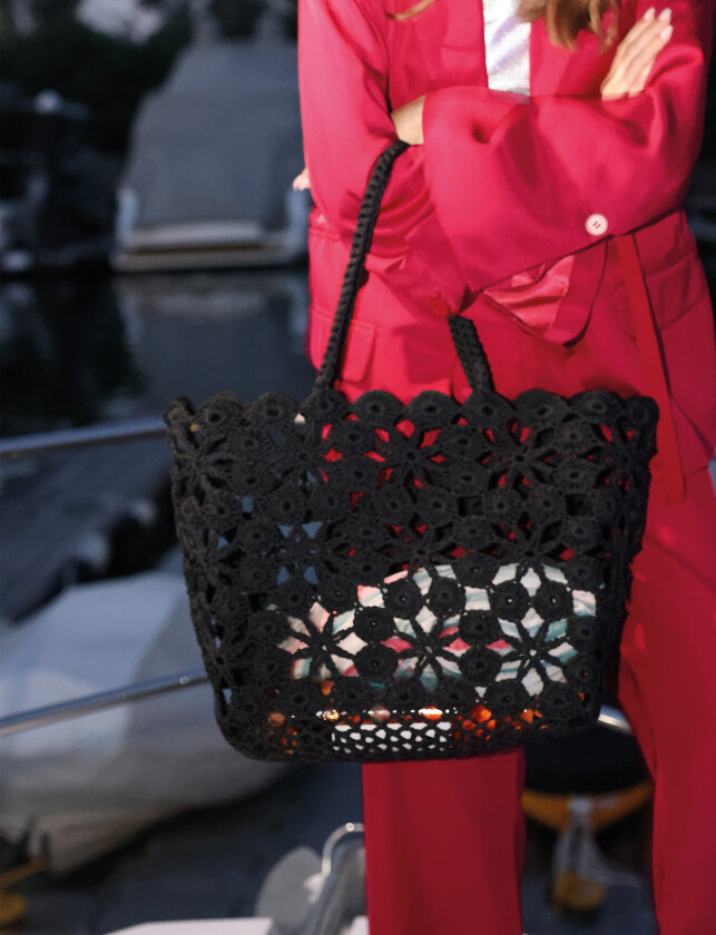 Daffodil Crochet Basket Black - Black - ONE SIZE