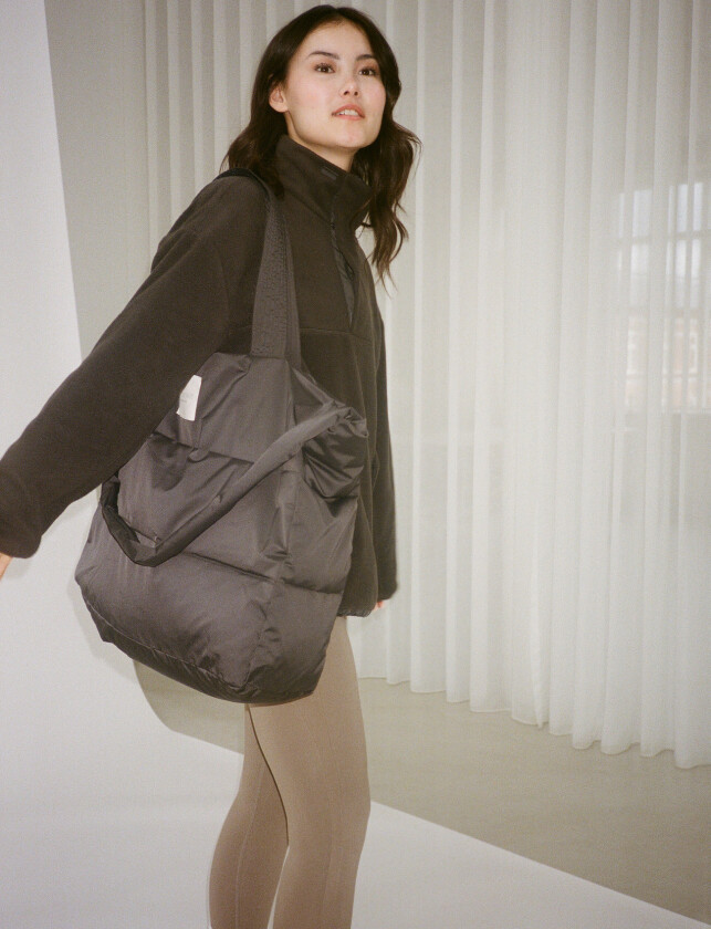 Puffer Shopper Bag - Black - 35 l