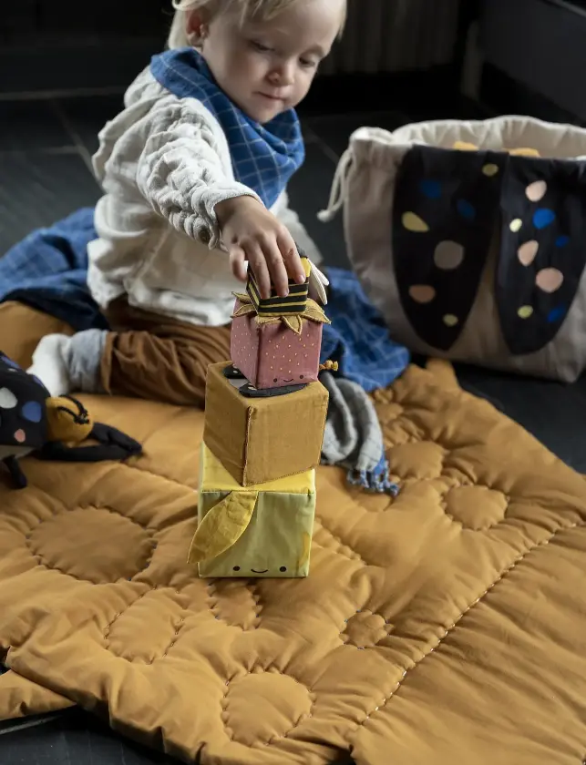 Quilted Blanket - Beetle - Multi/patterned - 68X100CM