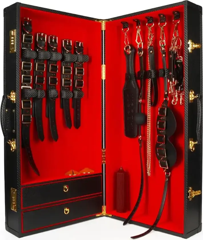 Desires Masterpiece Case