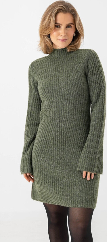 Lina Long Sleeve High Neck Short Knit Dress - Grønn - Dame - Kjoler - Hverdagskjoler
