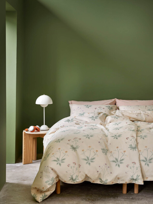 Oda sengesett elfenben