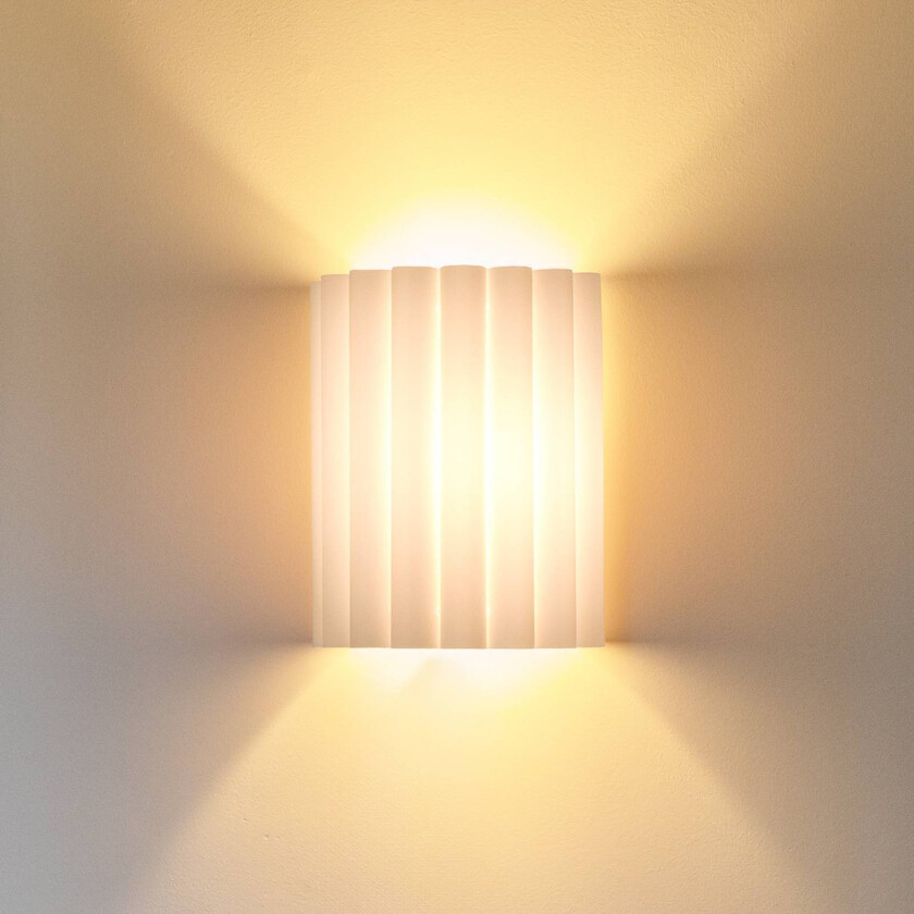 Vegglampe Aria, hvit, mikrofiber, E27