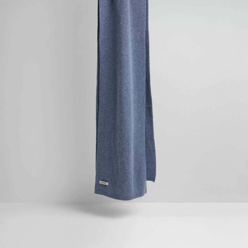 Scarf Washed Denim