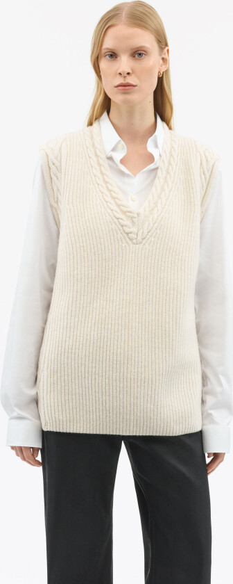 Amber Knitted Vest