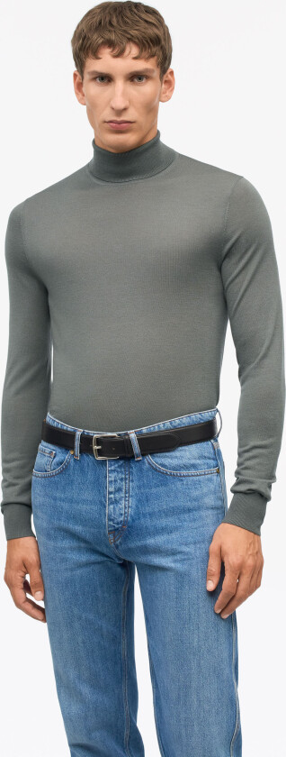 Nevile Turtleneck Merino Sweater