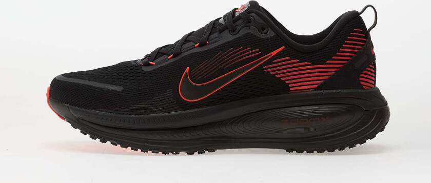 Vomero 18 Herre Black/Bright Crimson/Anthracite/Black