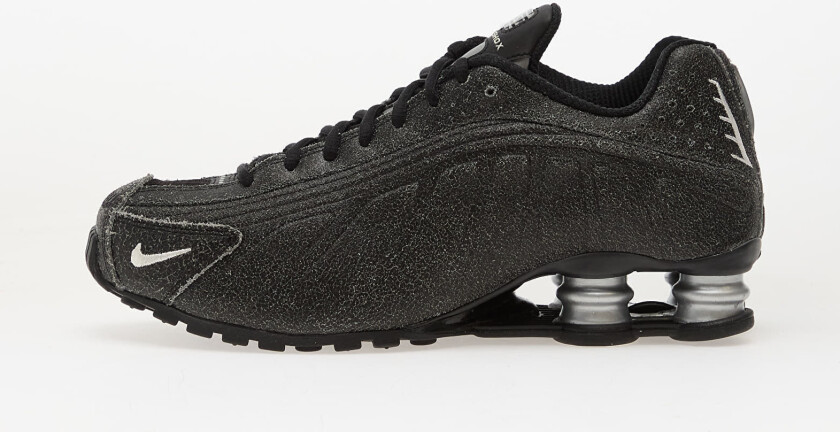 Joggesko Nike Shox R4 Qs Black/ Sail-Lt Smoke Grey-Metallic Silver EUR 39