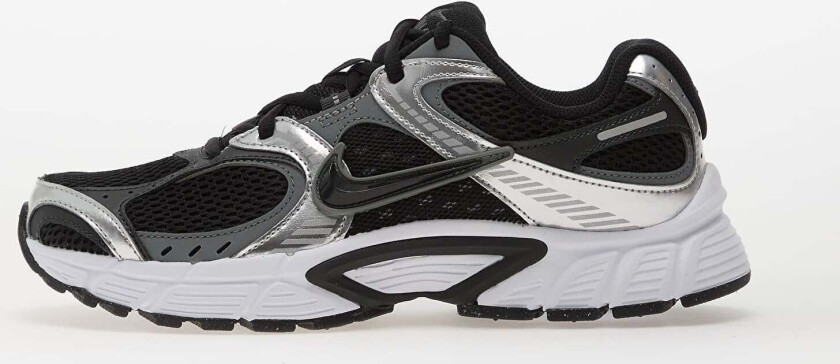 Joggesko Nike V5 Rnr Black/ Black-Anthracite-Smoke Grey EUR 42.5