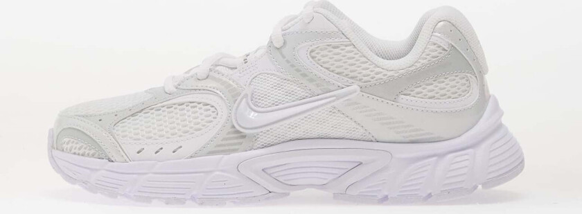 Joggesko Nike V5 Rnr White/ White-Black-Metallic Silver EUR 40.5