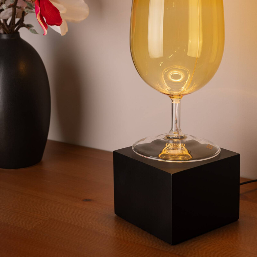 bordlampe Cozy, svart bøk, kubeformet, E27