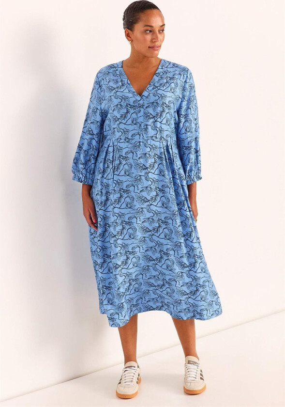 Vevet, mønstret kjole