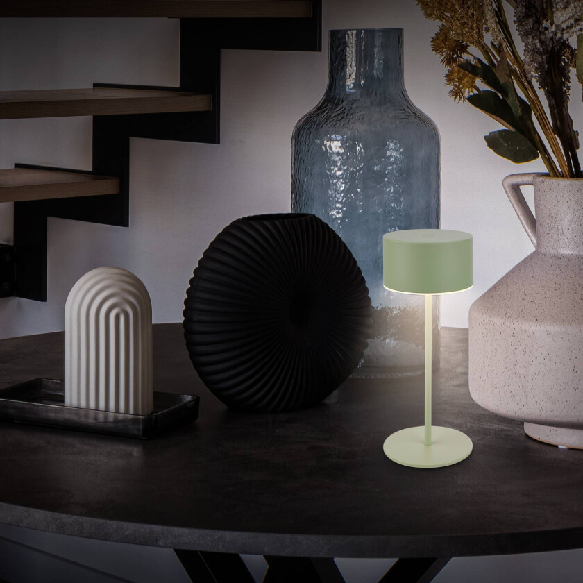 LED-batteridrevet bordlampe Kira, grønn, høyde 19 cm, IP44, touchdim