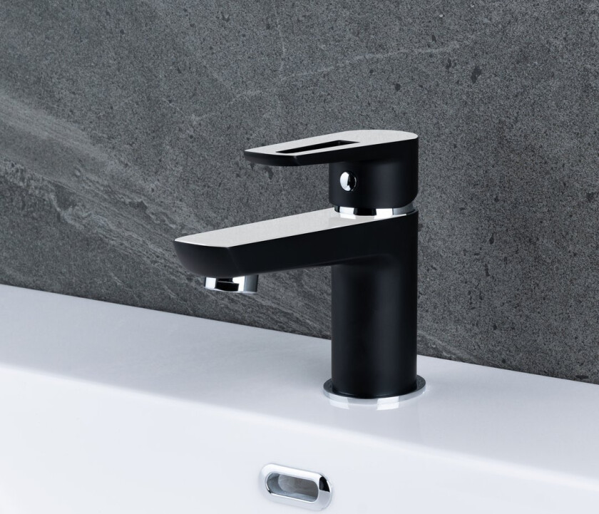 Bilde av CELESTE MARLOW SERVANTBATTERI KROM/MATT SORT