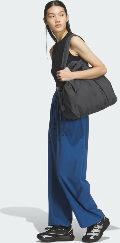 MUST HAVES TOTEBAG
