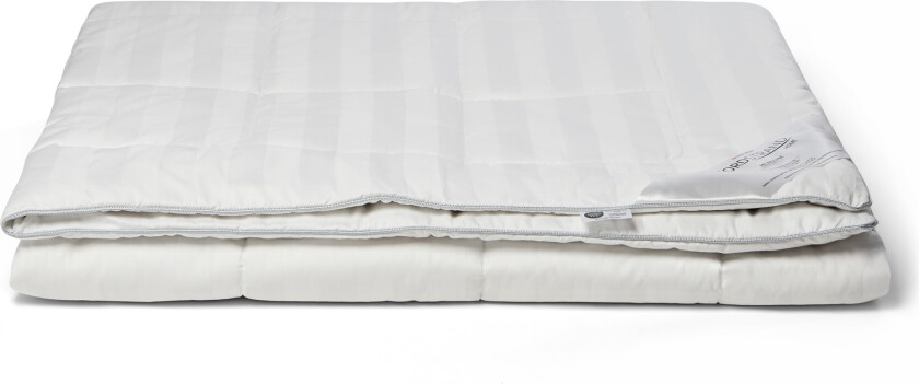 Silkedyne - 100% mulberry silkefyll - Temperaturregulerende dyne - 200x220 cm - Nordstrand Home helårsdyne