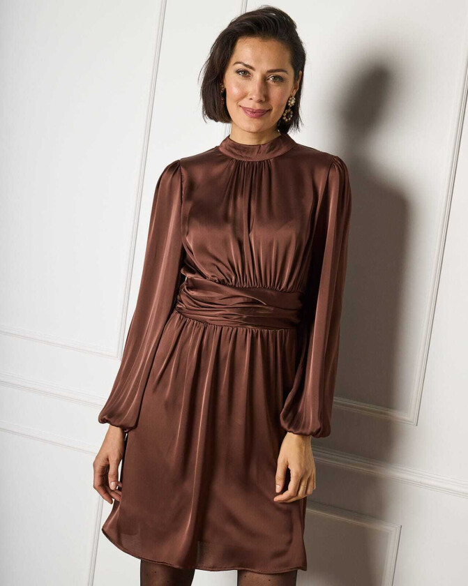 Kjole Aliba Satin, XS Kjole Brun XS