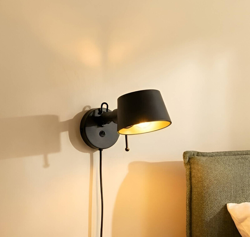 Lucande vegglampe Silka, 14 cm, svart, fleksibel, støpsel