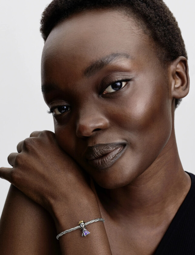 Bilde av Disney Villains Evil Queen Charm - Gold - ONE SIZE