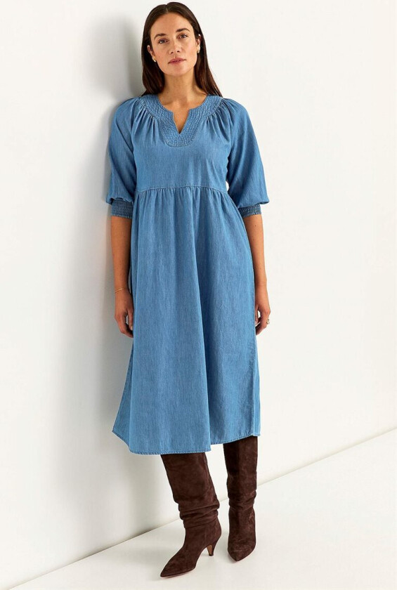 Lett, luftig denimkjole