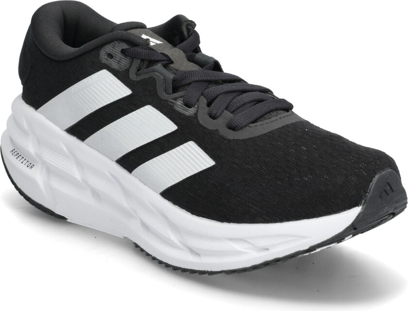 Adistar 4 W - Black - 42 2/3