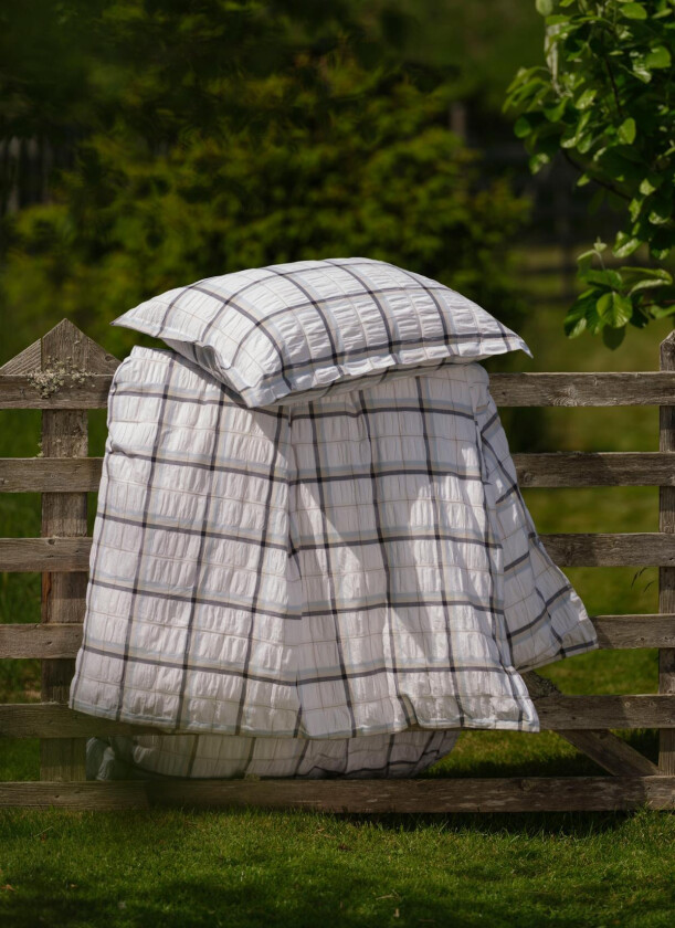 Sengesett Nox Krepp Blårutet 140x200