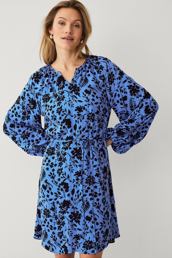 Kjole med ballongermer - Blå