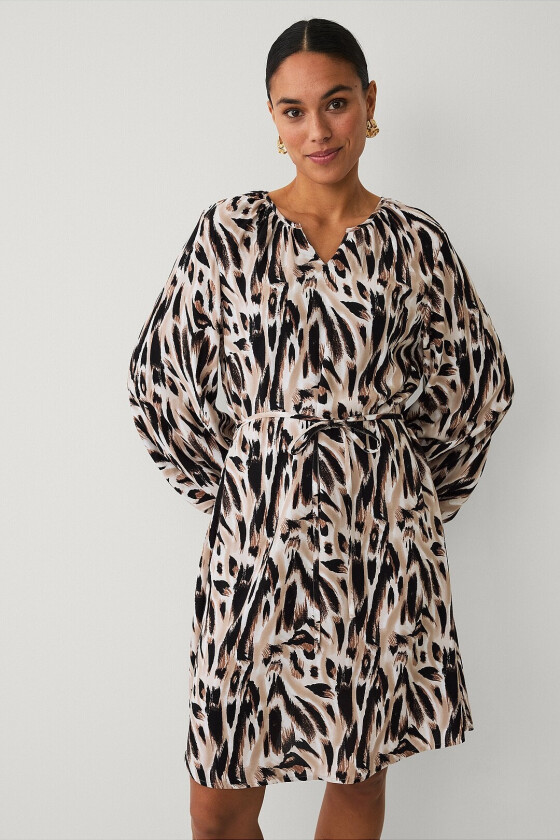 Kjole med ballongermer - Beige