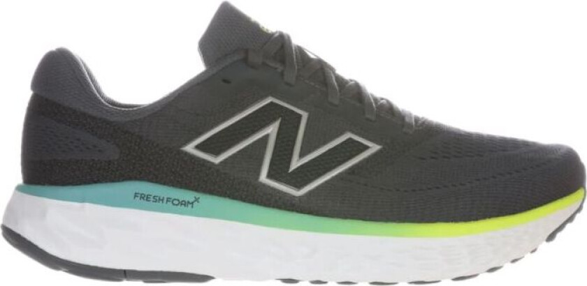 Fresh Foam Evoz V4 Herre Graphite/Alkaline Green 42 1/2