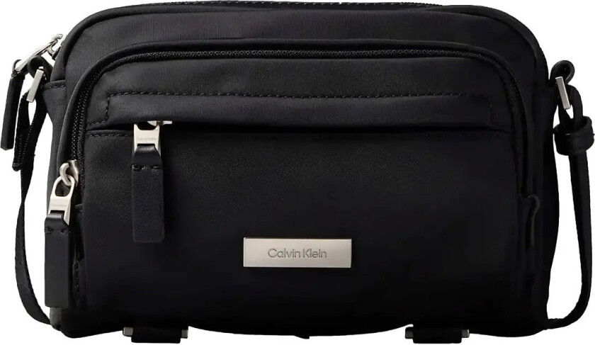 Sleek Utility Camera Bag - Black - ONE SIZE